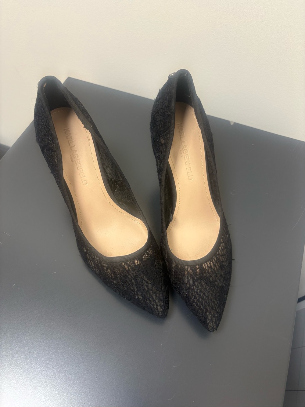 Karl Lagerfeld Black Lace Pointed Pumps